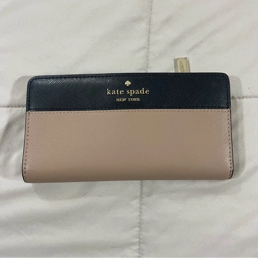 Kate Spade Beige Black Colorblock Leather Large Continental Wallet